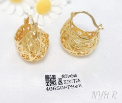 Earrings Gold Polished Hollow