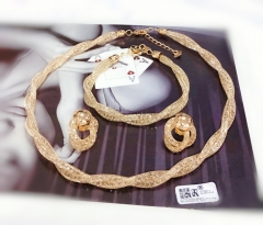 Jewelry Set Gold Polished