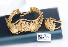 Bracelet Ring Set  Gold  Maple Leaf  Polished