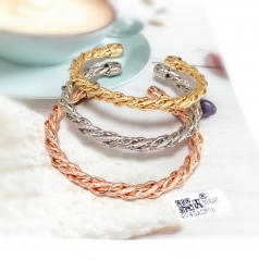 Bracelet three colors fashion