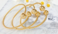 Bracelet set polished gold