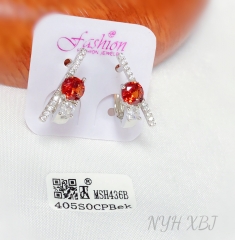 Earrings inlaid with zircon dazzling