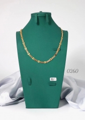 Necklace gold glossy