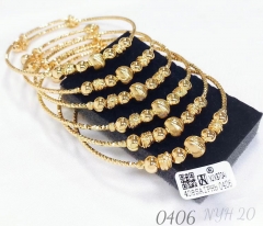 Bracelet set gold beads