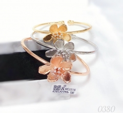 Bracelet Set Flower Model