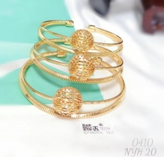 Bracelet set gold hollow