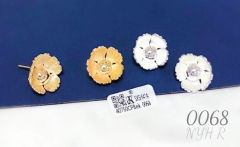 Simple flower earrings