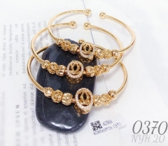 Gold bracelet set beaded style