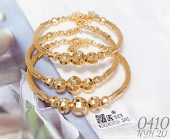 Gold bracelet set beaded model