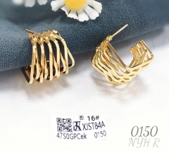 Gold earrings irregular