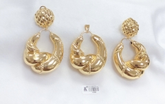 Earring pendant set irregular