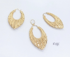 Earrings and Pendant Set Gold