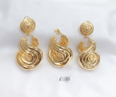 Earring Pendant Set Irregular Pattern