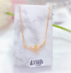 Gold irregular necklace