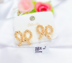 Gold irregular earrings