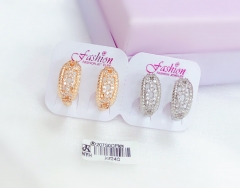 Exquisite style white zircon earrings