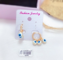 Striking new style earrings