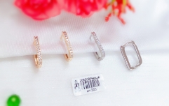 Popular white zircon earring