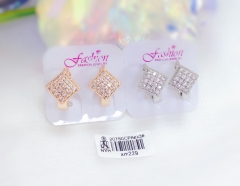 Square diamond style gorgeous earrings