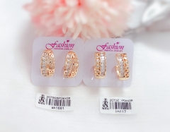 Exquisite gold earrings