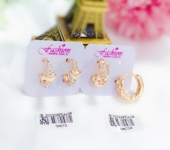 Irregular gold earrings