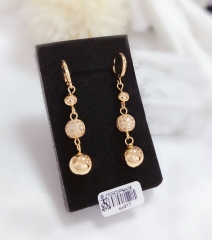 Exquisite style gold beard earrings