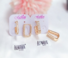 Gold shiny earrings