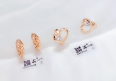 Irregular gold earrings