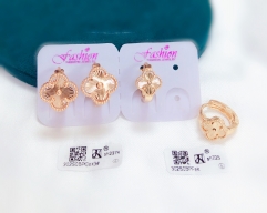 Lucky Four Leaf Clover Gold Earrings