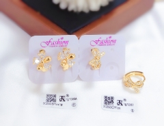 Irregular gold earrings