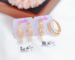 Gold style white zircon earring