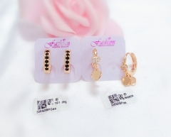 Irregular gold earrings