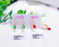 Green and red color exquisite earrings