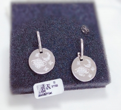 Simple silve earring