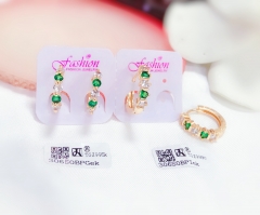 Green white exquisite earring