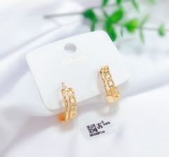 Irregular gold earrings