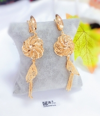 Golden Flower Style Exquisite Pendant Earrings