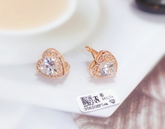 White heart-shaped zircon gold earrings