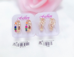 Exquisite hollow shape earrings