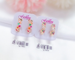 Irregular dazzling gold earrings