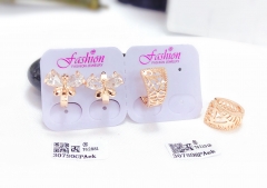 Irregular gold earrings