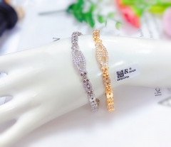 Irregular gold/silver bracelet