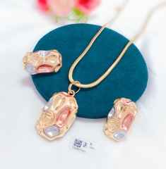 Glossy irregular dazzling style necklace earring