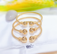 Large Beads Gold Bracelet Set