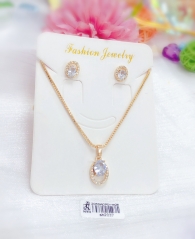 Whiter Gemstone Style Gold Necklace Earrings