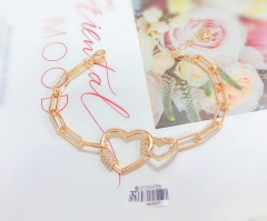 Gold interlocking hearts bracelet