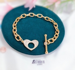 Hollow heart gold bracelet