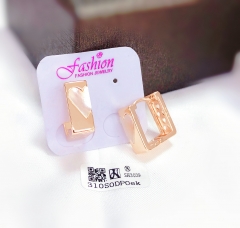 Glossy all-match rose gold earrings