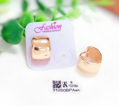 Glossy all-match rose gold earrings