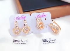 Irregular gold earrings